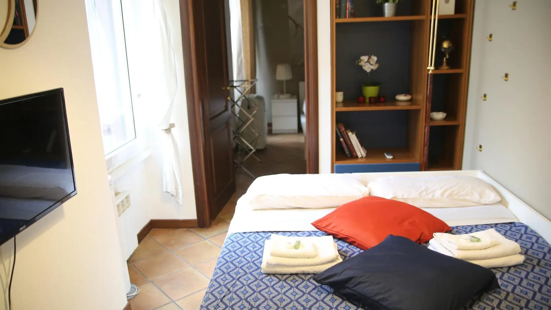 Casa Di Egeria Al Colosseo Рим Апартаменты